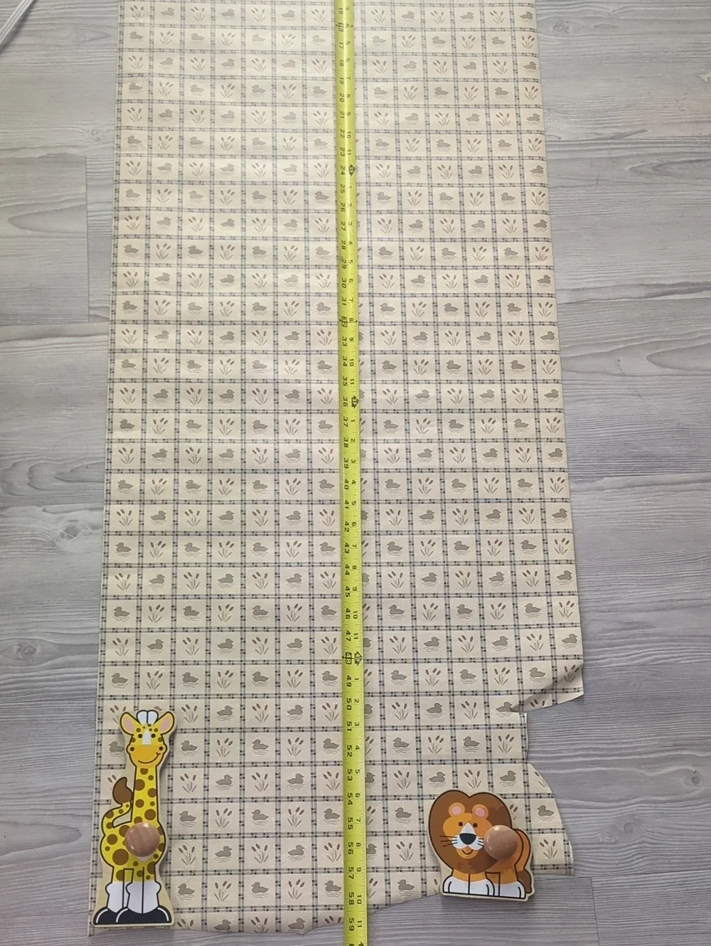 Vintage Duck & Cattail Wallpaper Remnant 21